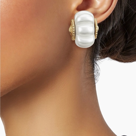 Brand New. Kenneth Jay Lane Clip On Earrings - Picture 2 of 5